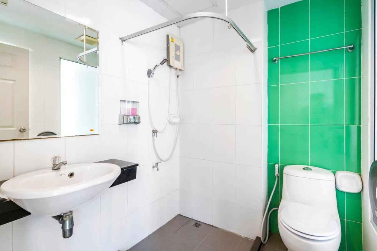 Right Place Sathorn Бангкок Экстерьер фото